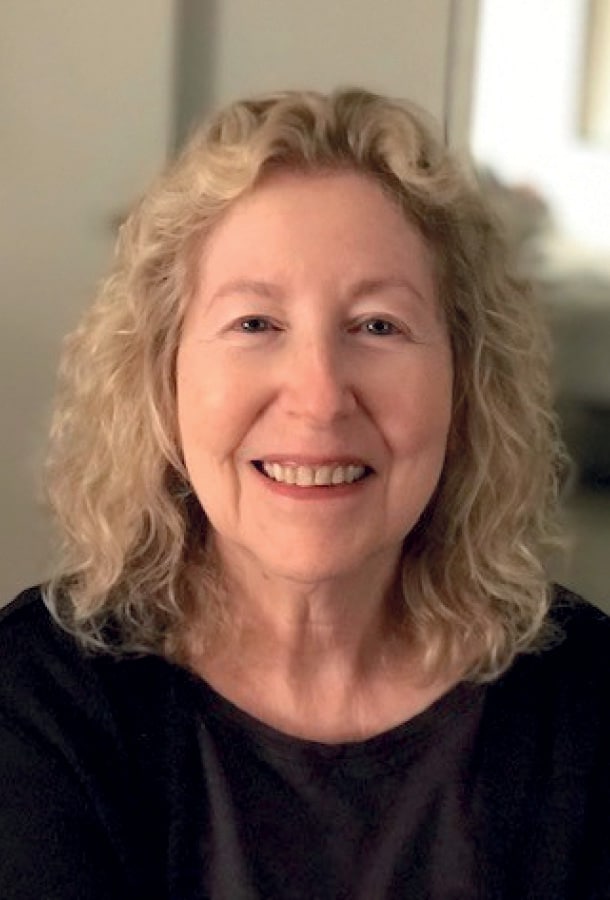 Julie Gilbert headshot