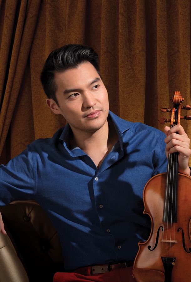 Ray Chen with violin headshot