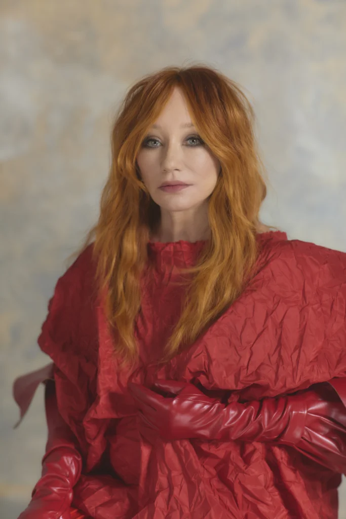 Tori Amos in red outfit