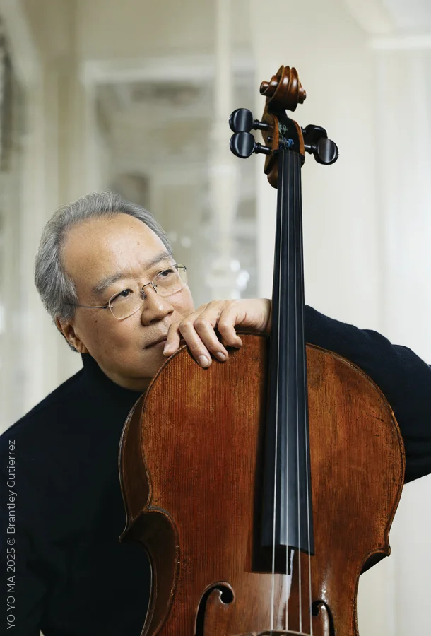 Yo Yo Ma headshot with cello.