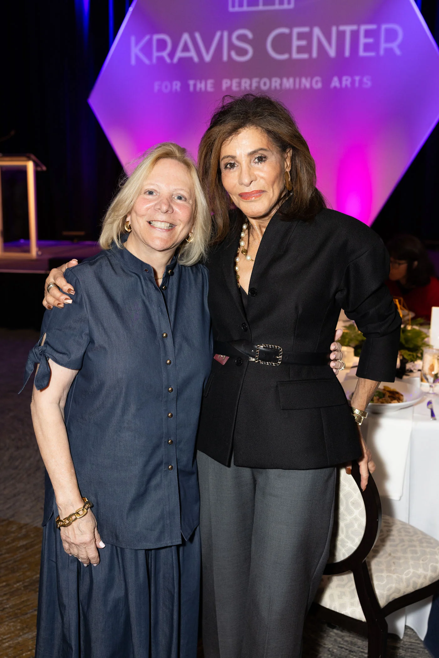 Lisa Rome, Ellen Levy