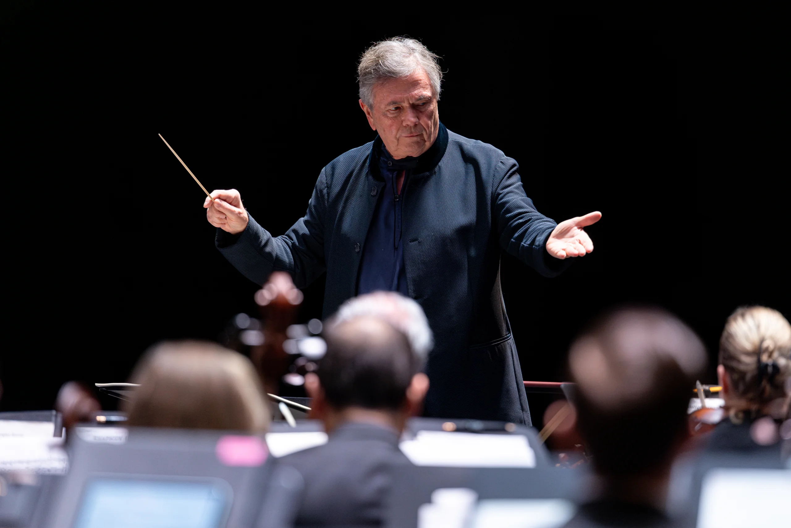 Gerard Schwartz Gerard Schwartz conducting Palm Beach Symphony